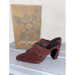 Free People Date Night Heeled Mule Wine Suede Pointed Toe Block Heel 8.5 thumbnail 2
