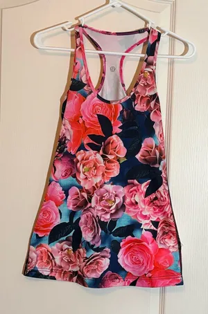 Lululemon Cool Racerback Tank Top Secret Garden Floral Running Yoga. Size 2 best thumbnail 1