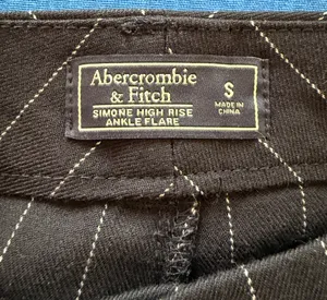 Abercrombie & Fitch EUC Navy Simone High Rise Ankle Flare w/ Pockets thumbnail 5