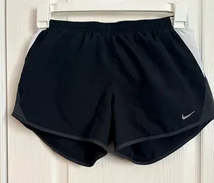 Nike Dri-FIT Tempo Running Shorts small thumbnail 1