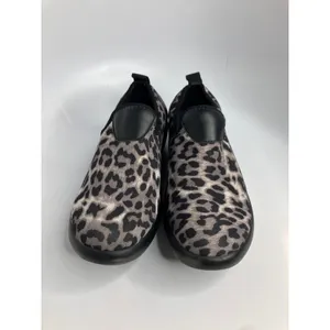 Alegria Slip On Shoes Womens 38 Grey Leopard Print Excellent Comfort Flats thumbnail 3
