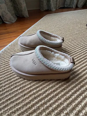NWOT UGG Women's Tazz II Slippers thumbnail 5