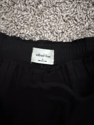 Wilfred Aritzia Cargo Pants thumbnail 3