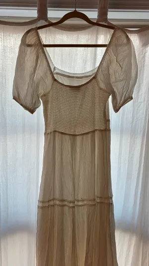 Vintage inspired Maxi dress from “Aura” brand thumbnail 4