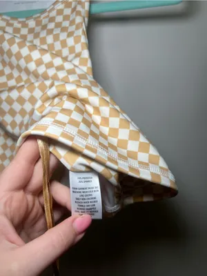 Aeropostale Women's Checkerboard Cropped Tank Top in Tan & White thumbnail 3