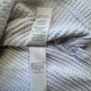 Offline by Aerie White Waffle Knit Crop Top Womens Large V Neck Pocket Coquette thumbnail 7