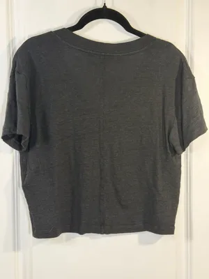 White House Black Market Black V-Neck Cropped Short Sleeve Tee Size S thumbnail 4