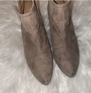 Qupid Ankle Booties thumbnail 4