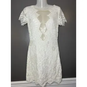 STORIA Last First Kiss Dress Womens Small White Lace Sheath Mini Wedding Party thumbnail 2