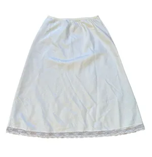 80s Vintage Jcpenny White Slip Skirt Small Lace Trim thumbnail 1