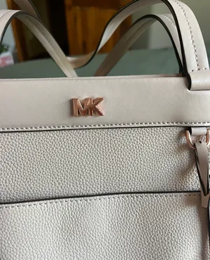 Michael Kors Purse thumbnail 4