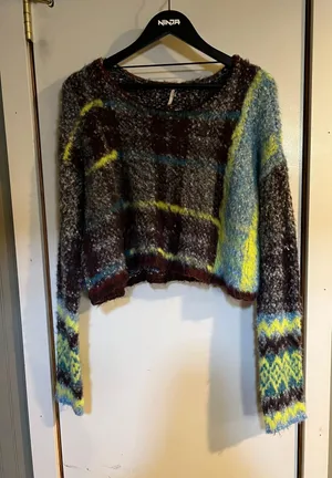 Free People Cropped Sweater thumbnail 1