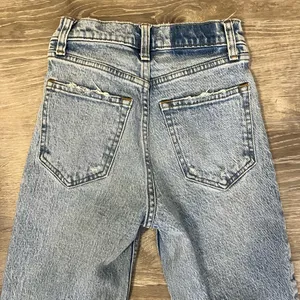 Abercrombie & Fitch Light Blue High Rise Jeans thumbnail 4