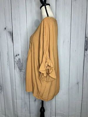Andree by Unit V-Neck Babydoll Blouse Sz L Pleated Front Short Ruffle Sleeve Top thumbnail 4