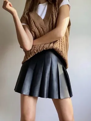 Aritzia Sunday Best Olive Vegan Leather Mini Skirt Pleated Black 6 thumbnail 2