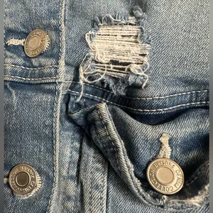 Bershka denim Jacket size S thumbnail 4