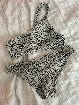 Blackbough Polka Dot One Shoulder Bikini Set thumbnail 1
