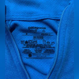 Patagonia capilene3midweight medium blue 1/4 zip thumbnail 3