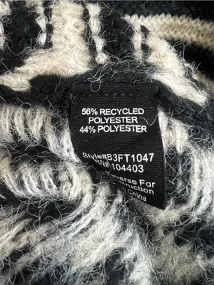 Stitch + Feather Black and Cream Patterned Women's Sweater Size L thumbnail 4