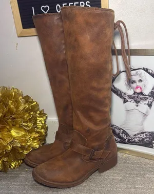 Brown faux leather tie up boots Size 6 thumbnail 5