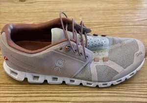 On Cloud Shoes Women’s Cloud thumbnail 2