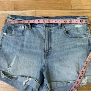 Gap Jean shorts thumbnail 8