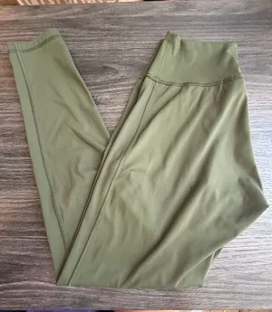Gymshark Olive Green Women’s Performance Leggings thumbnail 1