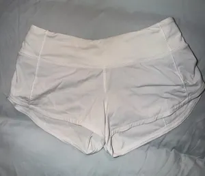 White Lululemon speed up 2.5  thumbnail 1