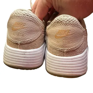 Nike Air Max Excee Shoes Womens Size 8.5 Beige Pink Mesh‎ Sneakers CW4554-201 thumbnail 8