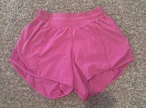 Lululemon Hotty Hot 4" thumbnail 1