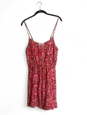 Active USA Romper Sz L Red Printed Spaghetti Adjustable Strap Elastic Waist thumbnail 4