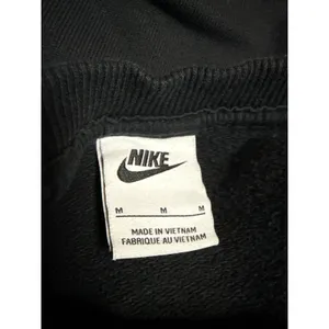 Nike Women's Black Classic Fleece Crewneck Long Sleeve Logo Sweatshirt Top Sz M thumbnail 3