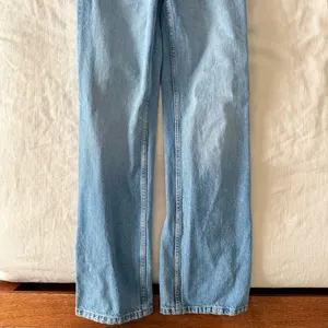 ZARA High-Rise Straight Leg Jeans thumbnail 3
