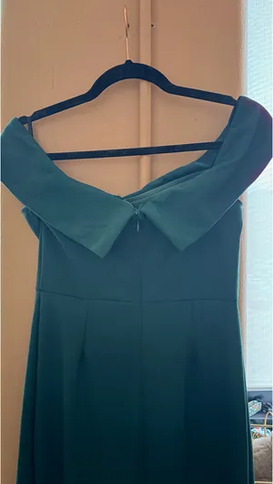 SheIn Emerald Green Bridesmaid Gown Medium thumbnail 7