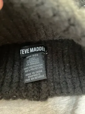 Steve Madden Winter Hat thumbnail 3
