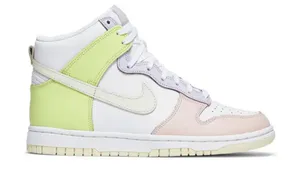 Nike Jordans woman’s 9.5 thumbnail 1