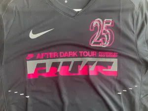 Nike After Dark Tour Running Top thumbnail 2