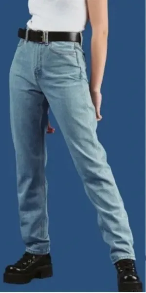Unif High Rise‎ Tapered Mom Jeans Light Wash Denim Blue Women’s Size 27 thumbnail 1