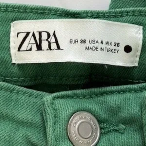 Zara Womens Green Straight Leg Cropped Pants Size 4 Raw Hem Patch Pocket Utility thumbnail 4