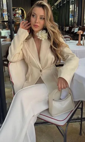 Zara NWT White STANDARD LENGTH SATIN TROUSERS. Size Large thumbnail 1
