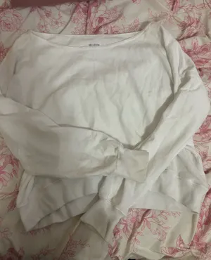 Hollister Off-The-Shoulder Long Sleeve thumbnail 1