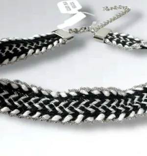 Free People Choker necklace thumbnail 2