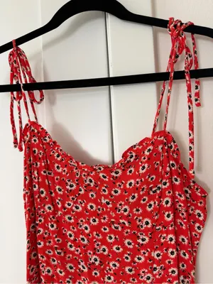 Audrey Red Floral Tie-Shoulder Midi Dress thumbnail 2