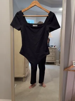 Babaton Contour Square Neck Short Sleeve Bodysuit Black Size M thumbnail 1