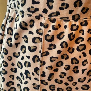 Old Navy leopard print leggings thumbnail 3