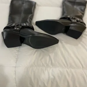Marc Fisher black leather Boots thumbnail 4