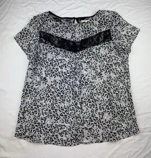 Blouse Gray Size M thumbnail 1