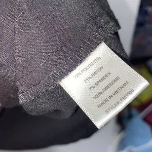 Figs xxl shirt black double pocket v‎ neck technical collection embroidery thumbnail 4