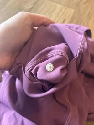 Lululemon leggings  thumbnail 6