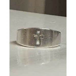 James Avery Sterling Silver Open Cross Ring Size 7 thumbnail 4